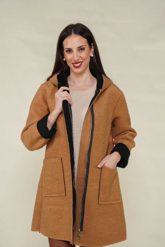 Παλτό με τσέπες φερμουάρ και κουκούλα